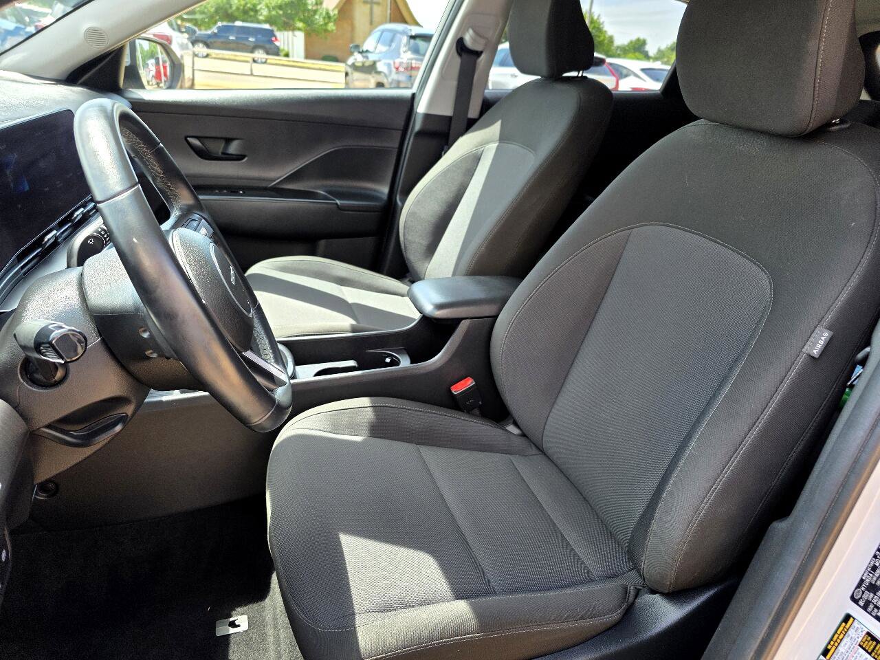 Used 2024 Hyundai Kona SEL image 13
