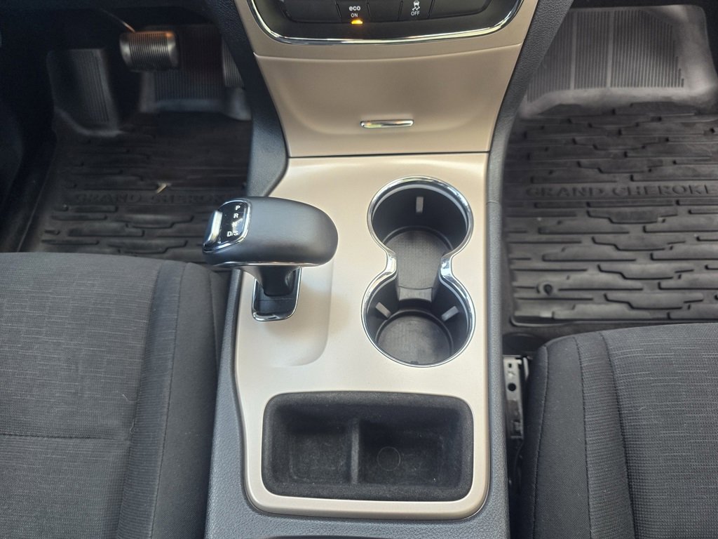 Used 2015 Jeep Grand Cherokee Laredo w/ Quick Order Package 23E image 27