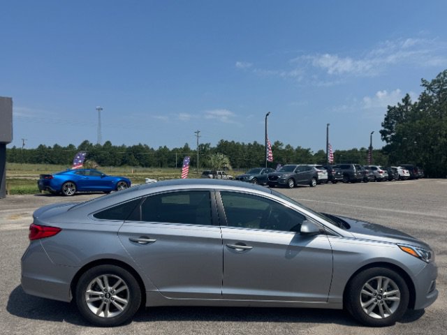 Used 2017 Hyundai Sonata ECO FWD image 5