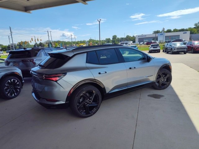 New 2025 Chevrolet Equinox EV RS image 7