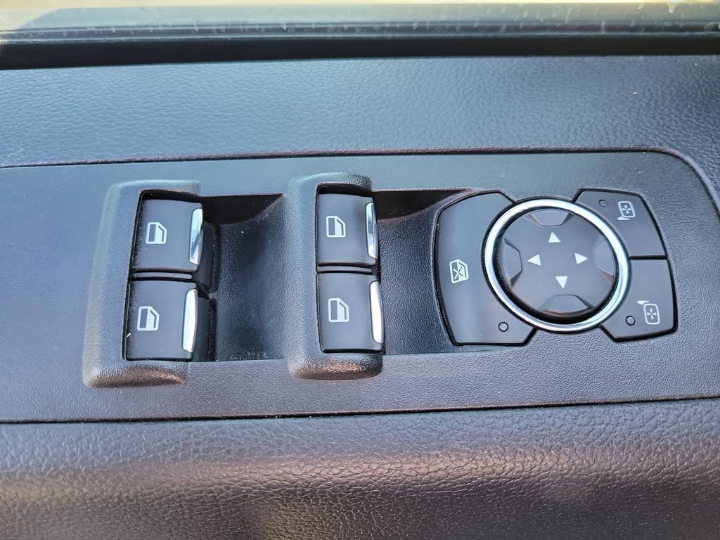 Used 2017 Ford F150 XLT w/ Equipment Group 302A Luxury AWD/4WD image 18