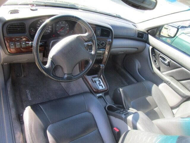 Used 2000 Subaru Outback Limited image 18