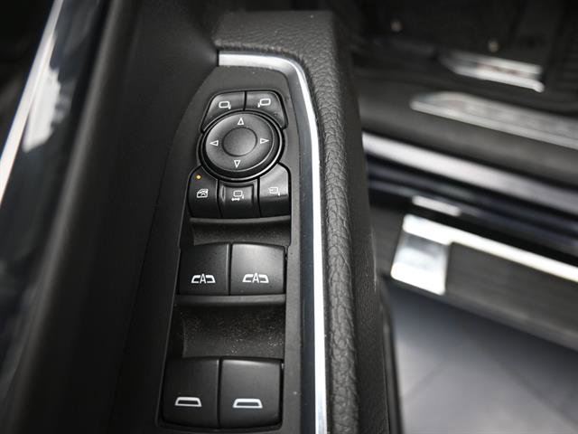 Used 2024 GMC Sierra 2500 Denali w/ Max Trailering Package AWD/4WD image 7