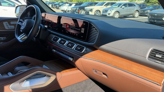 Certified 2024 Mercedes-Benz GLE 53 AMG 4MATIC image 10