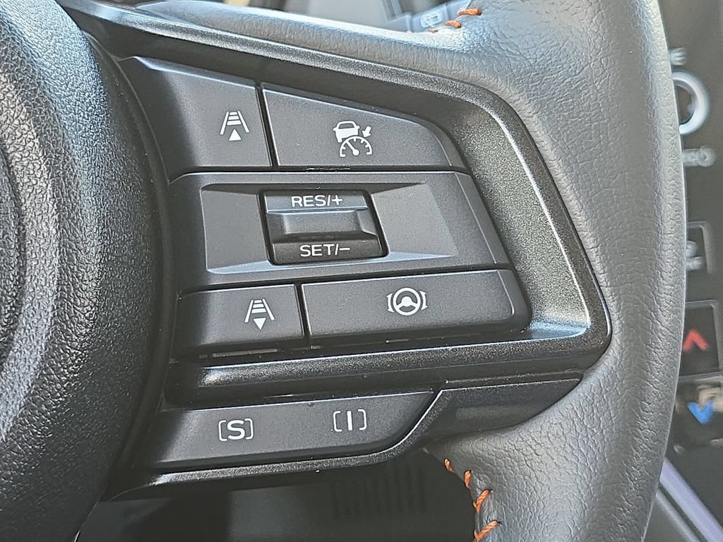 Used 2024 Subaru Crosstrek 2.5i Limited AWD/4WD image 18