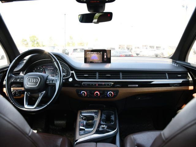 Used 2017 Audi Q7 2.0T Premium AWD/4WD image 20