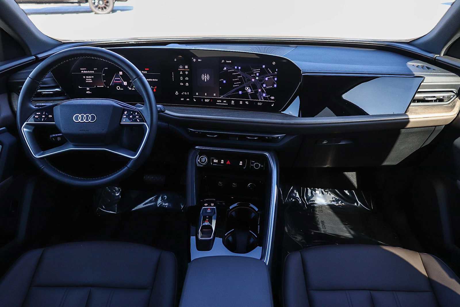 Used 2025 Audi Q5 Premium w/ Convenience Package image 16