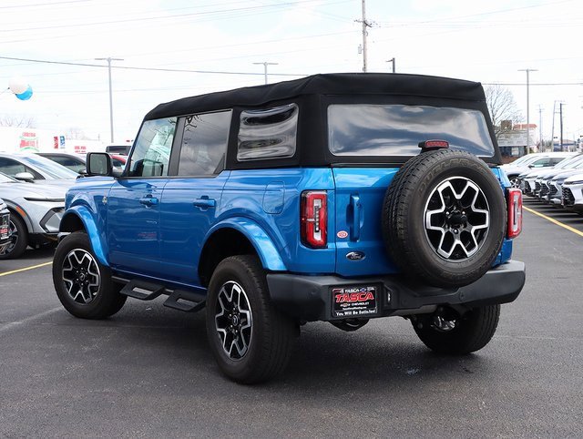 Used 2023 Ford Bronco Outer Banks image 8