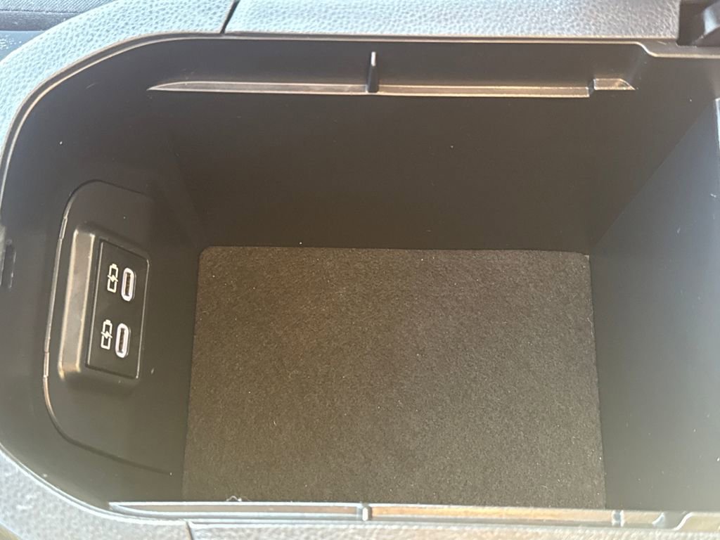 Used 2024 Toyota RAV4 XLE image 27