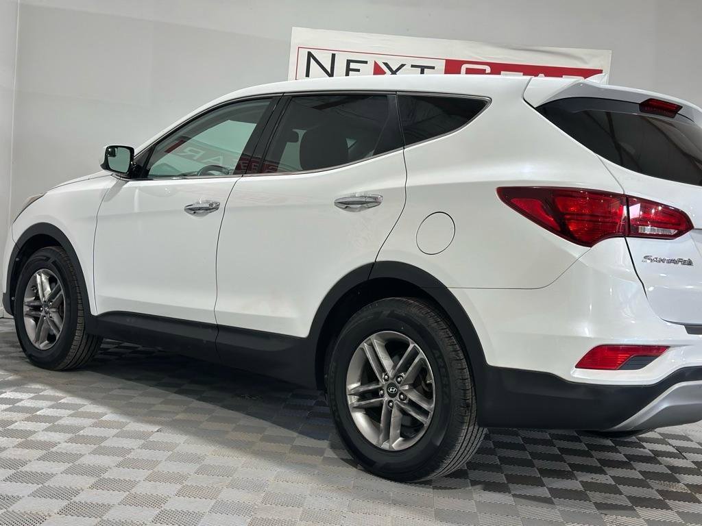 Used 2017 Hyundai Santa Fe Sport AWD/4WD image 6
