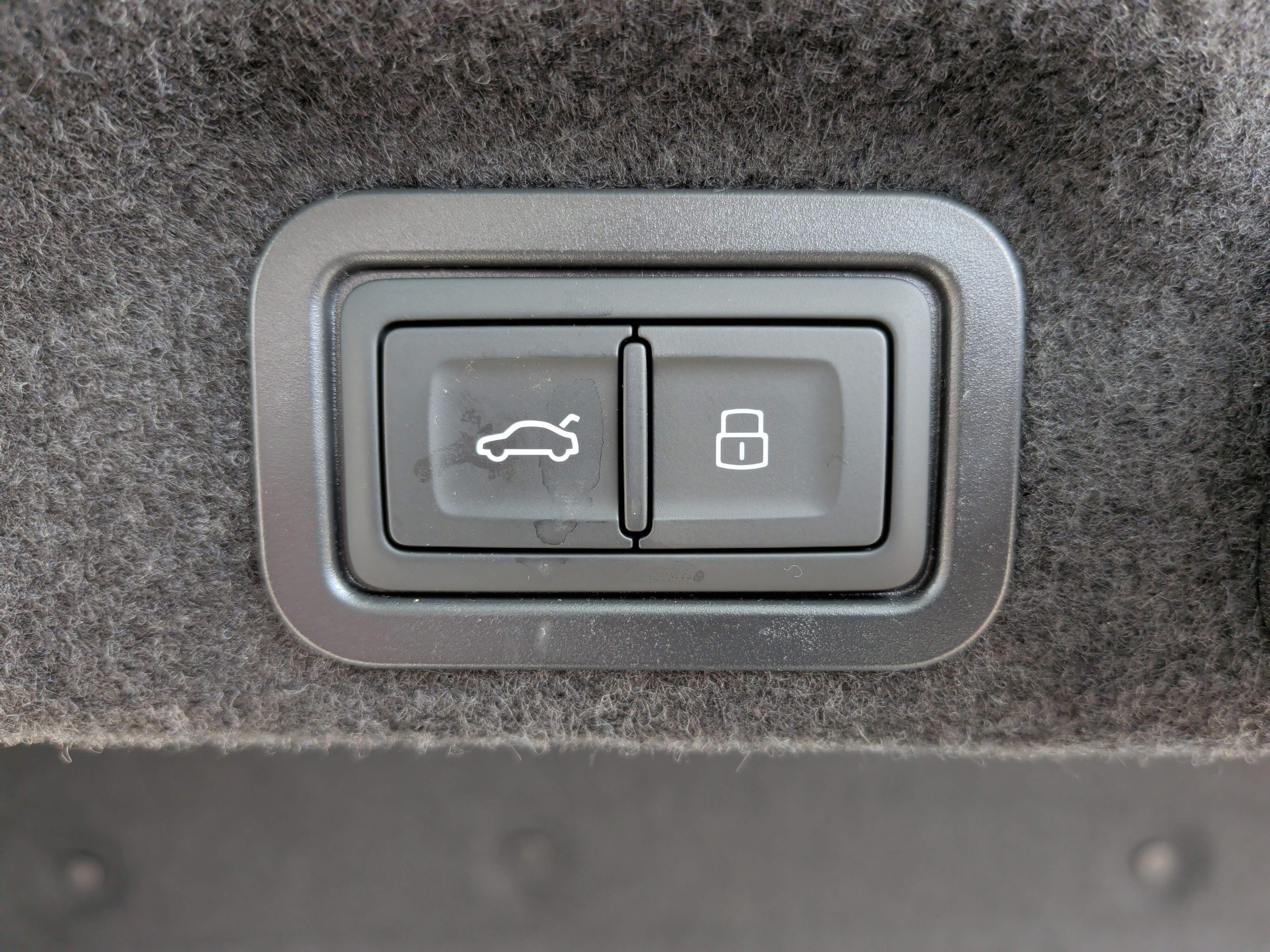 Used 2026 Audi A6 Premium Plus image 41