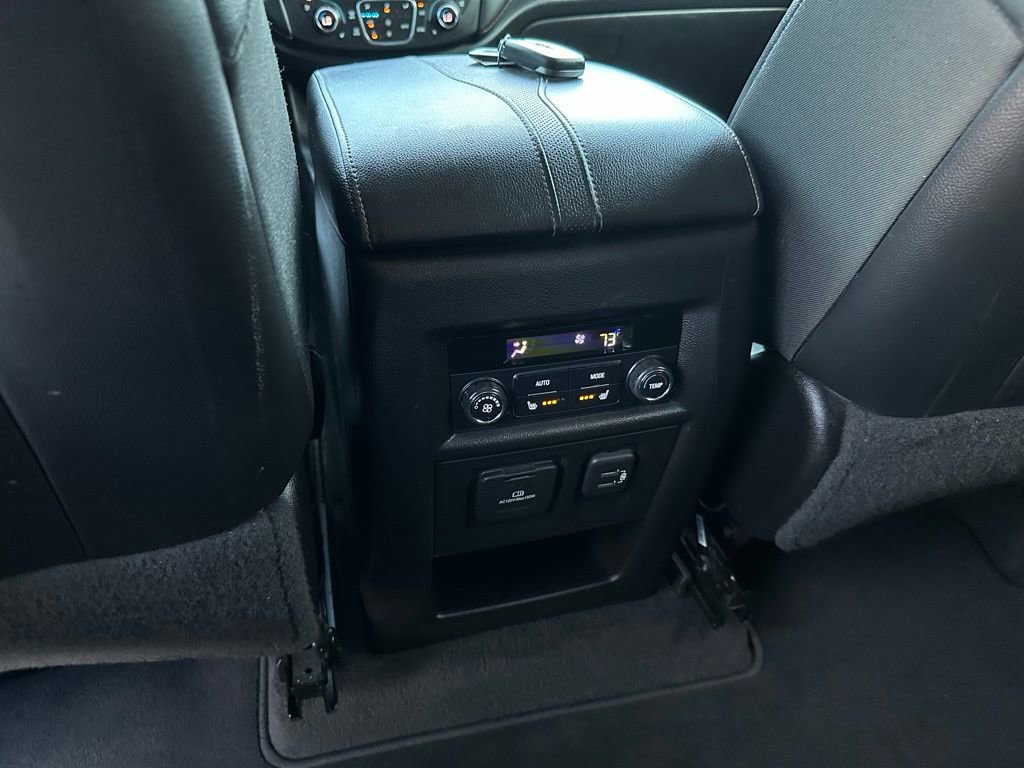 Used 2019 Chevrolet Traverse Premier w/ Driver Confidence II Package image 23