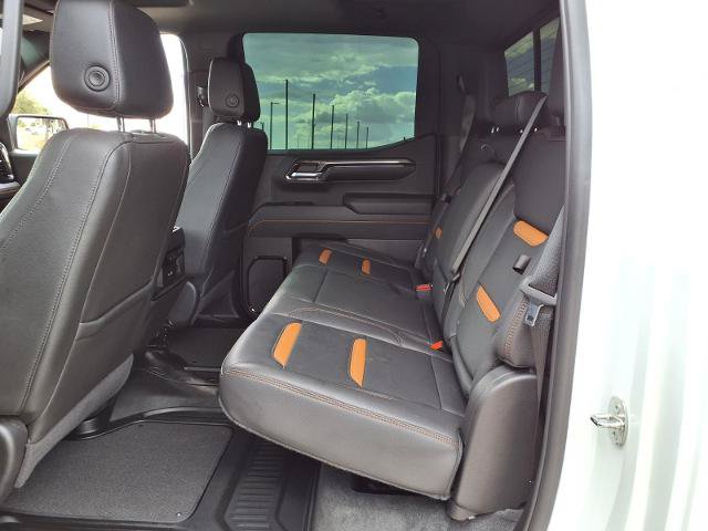 Used 2024 GMC Sierra 1500 AT4 w/ Technology Package AWD/4WD image 20