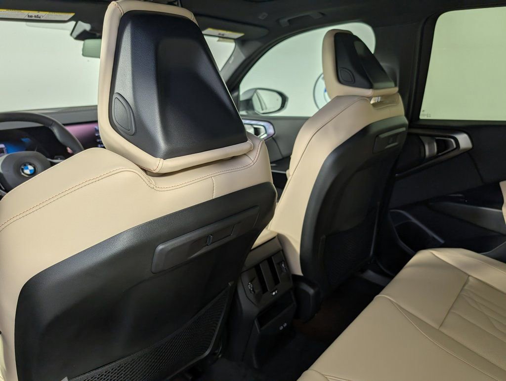 New 2026 BMW X3 xDrive30 w/ Premium Package image 14