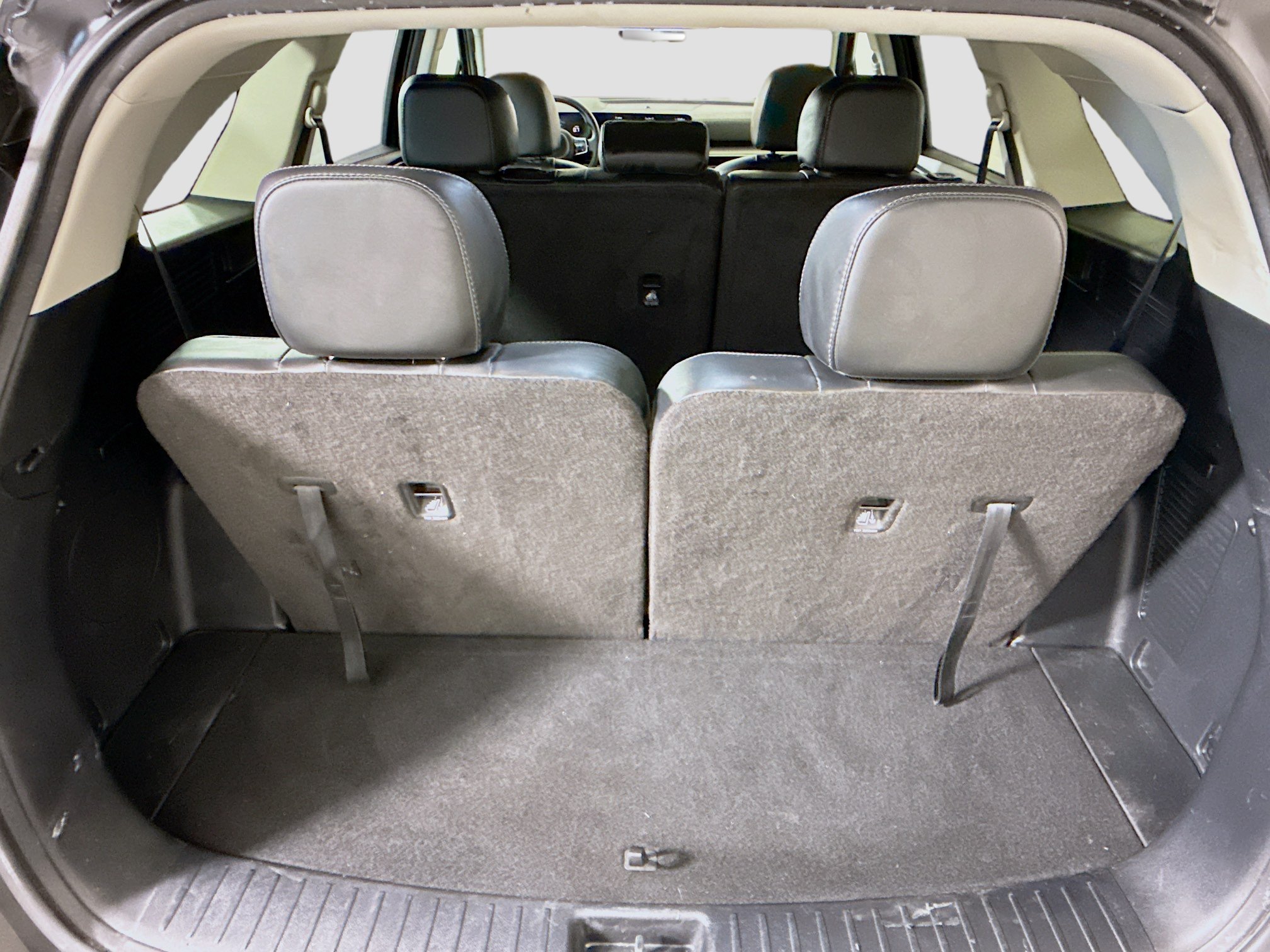 Used 2025 Kia Sorento S w/ Panoramic Sunroof Package FWD image 35