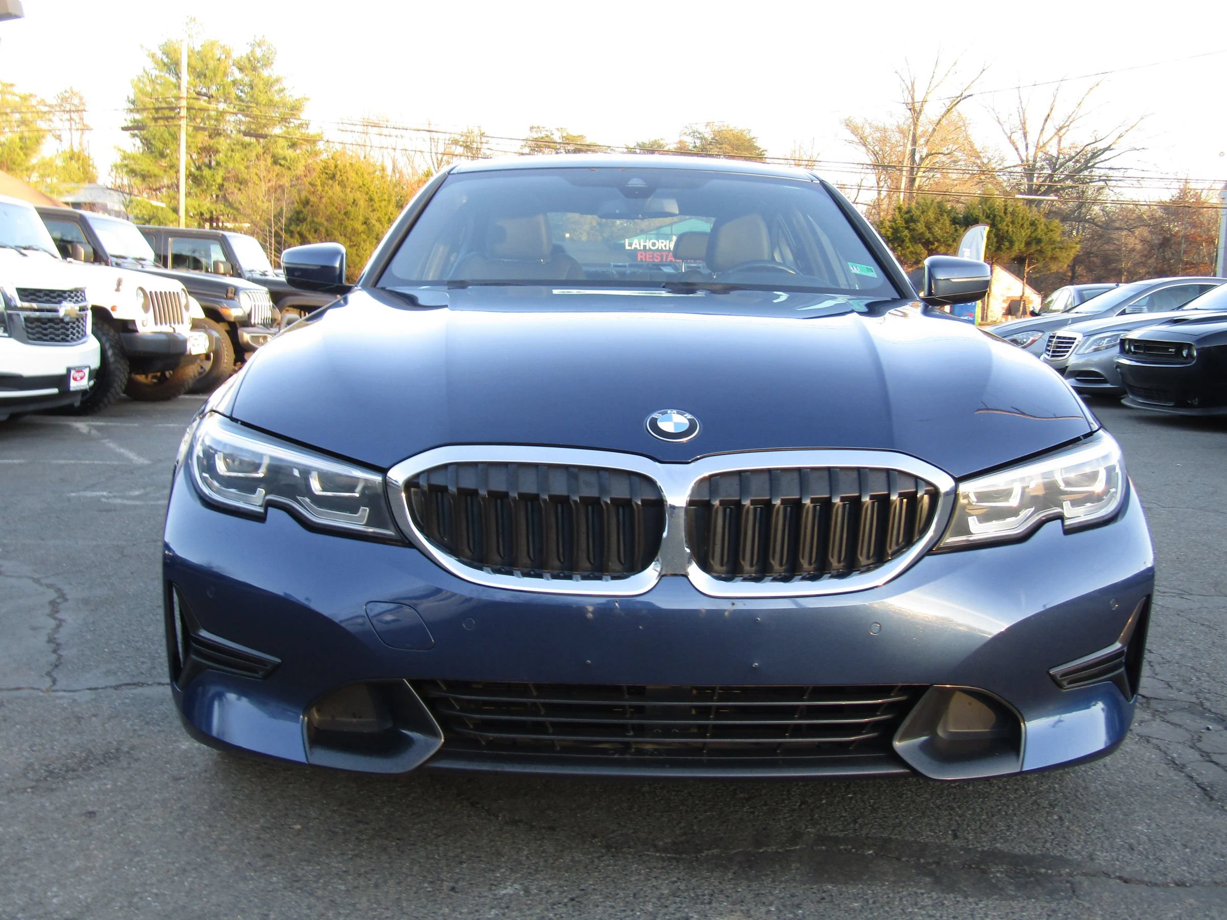 Used 2021 BMW 330i xDrive Sedan w/ Convenience Package AWD/4WD image 2