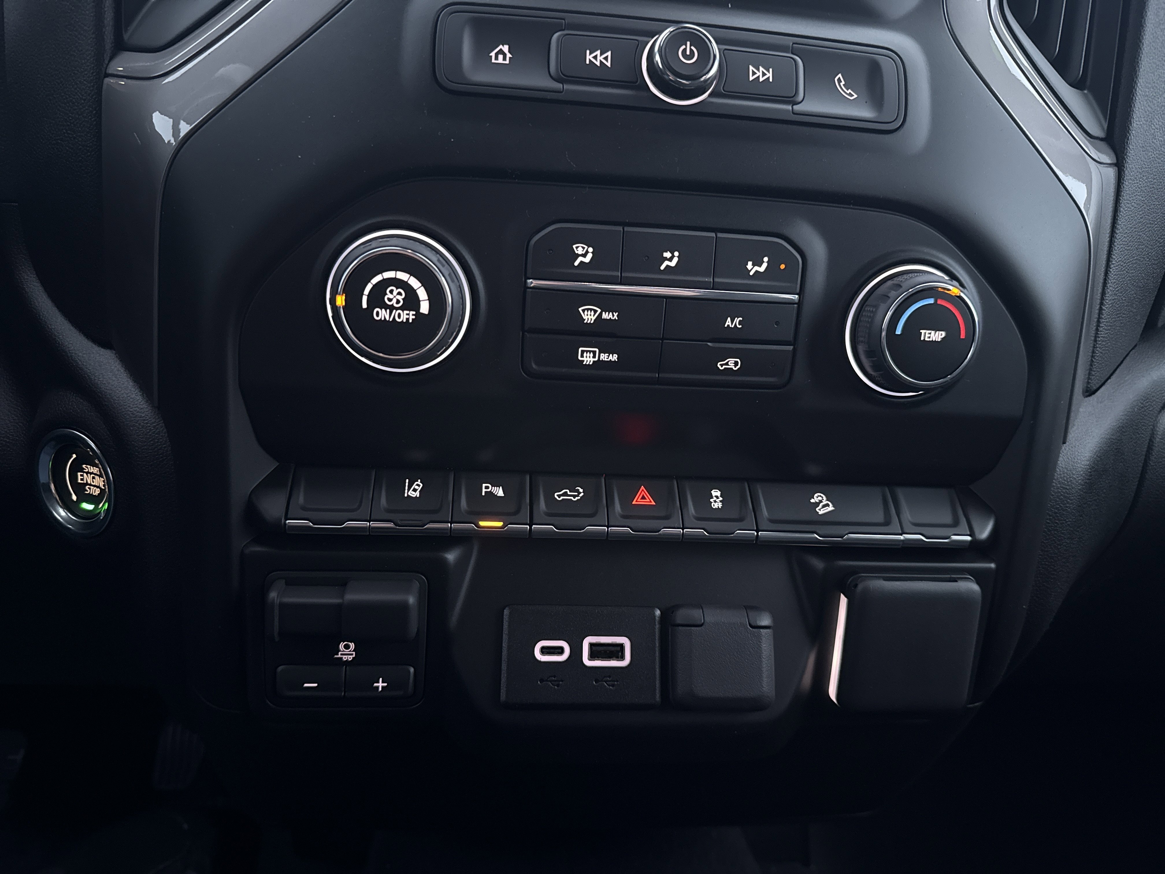 New 2026 Chevrolet Silverado 2500 Custom w/ Custom Value Package image 28