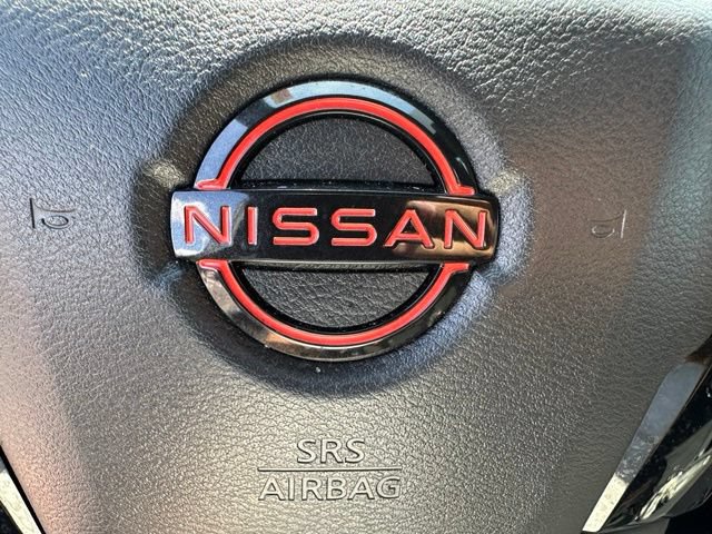 Used 2025 Nissan Frontier PRO-4X AWD/4WD image 26