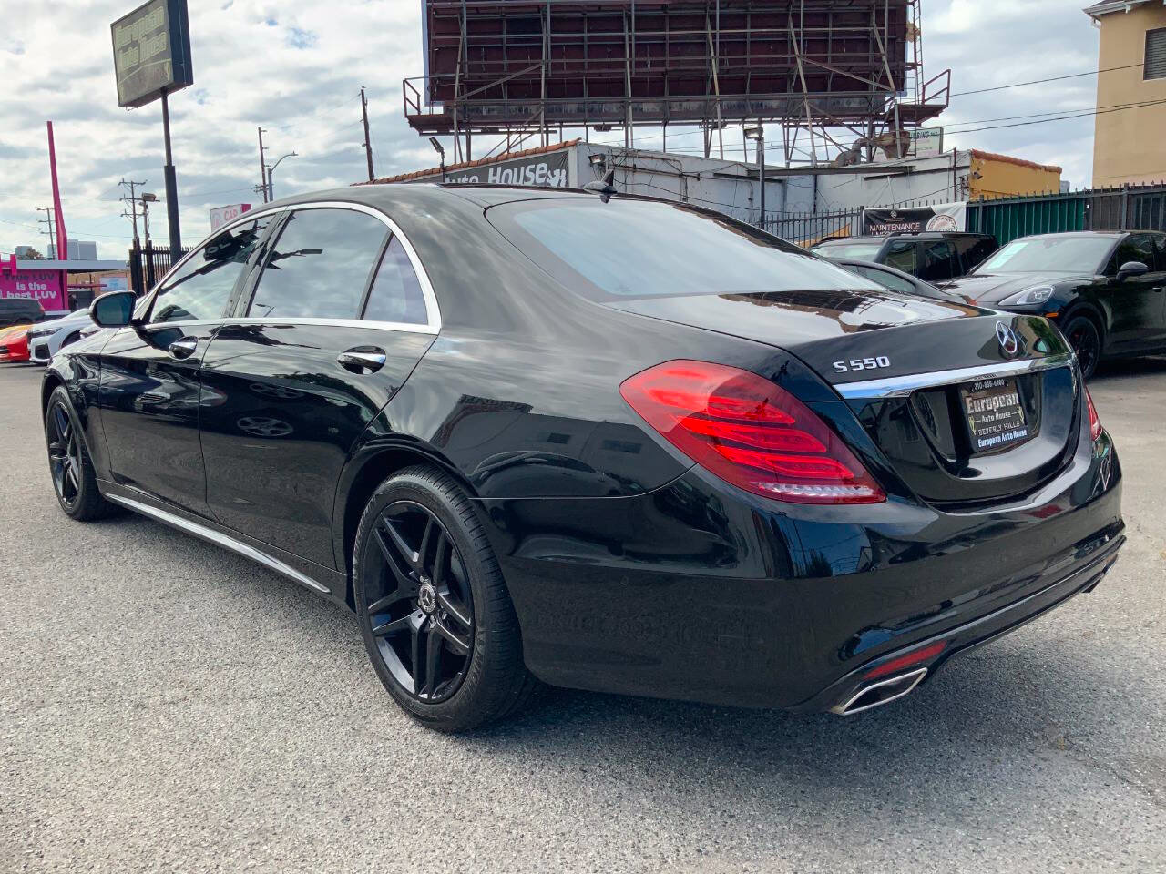 Used 2017 Mercedes-Benz S 550 Sedan image 7