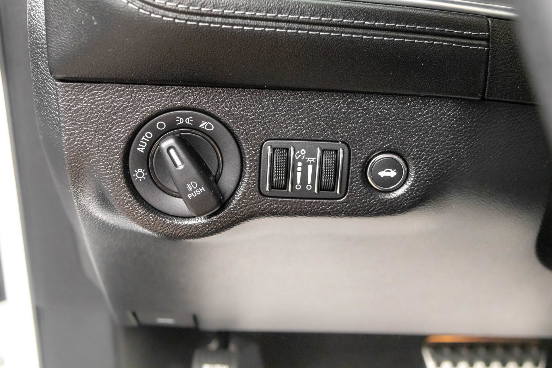 Used 2022 Dodge Challenger R/T w/ Plus Package RWD image 18
