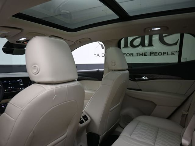 Used 2023 Buick Envision Avenir image 21