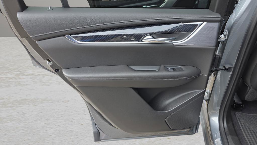 Used 2022 Cadillac XT6 Premium Luxury image 21