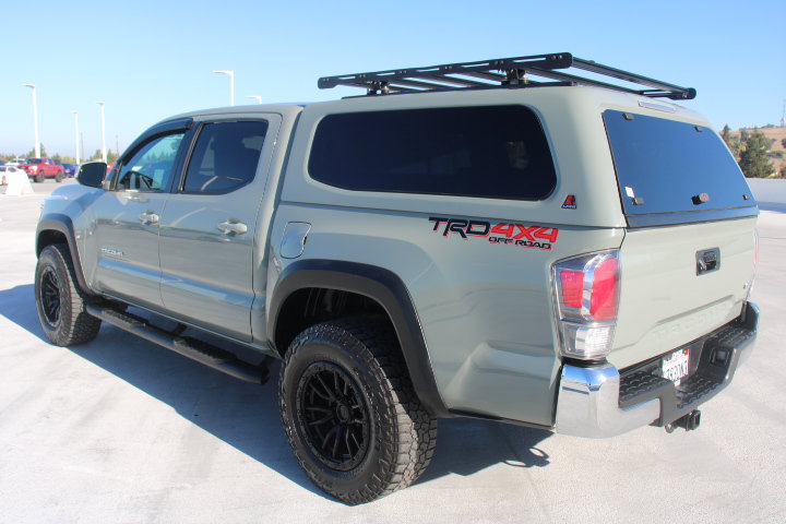 Used 2022 Toyota Tacoma TRD Off-Road AWD/4WD image 6