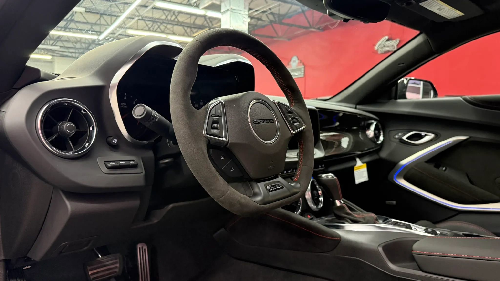 Used 2024 Chevrolet Camaro ZL1 RWD image 8