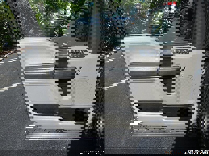 Used 2017 Ford F150 XL w/ XL Power Equipment Group AWD/4WD image 36