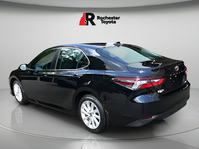 Used 2024 Toyota Camry LE FWD image 5