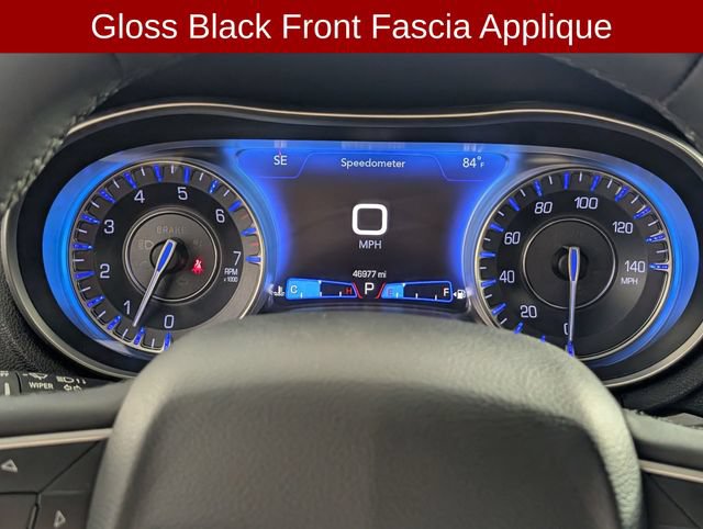 Used 2022 Chrysler 300 Touring w/ Sport Appearance Package RWD image 18