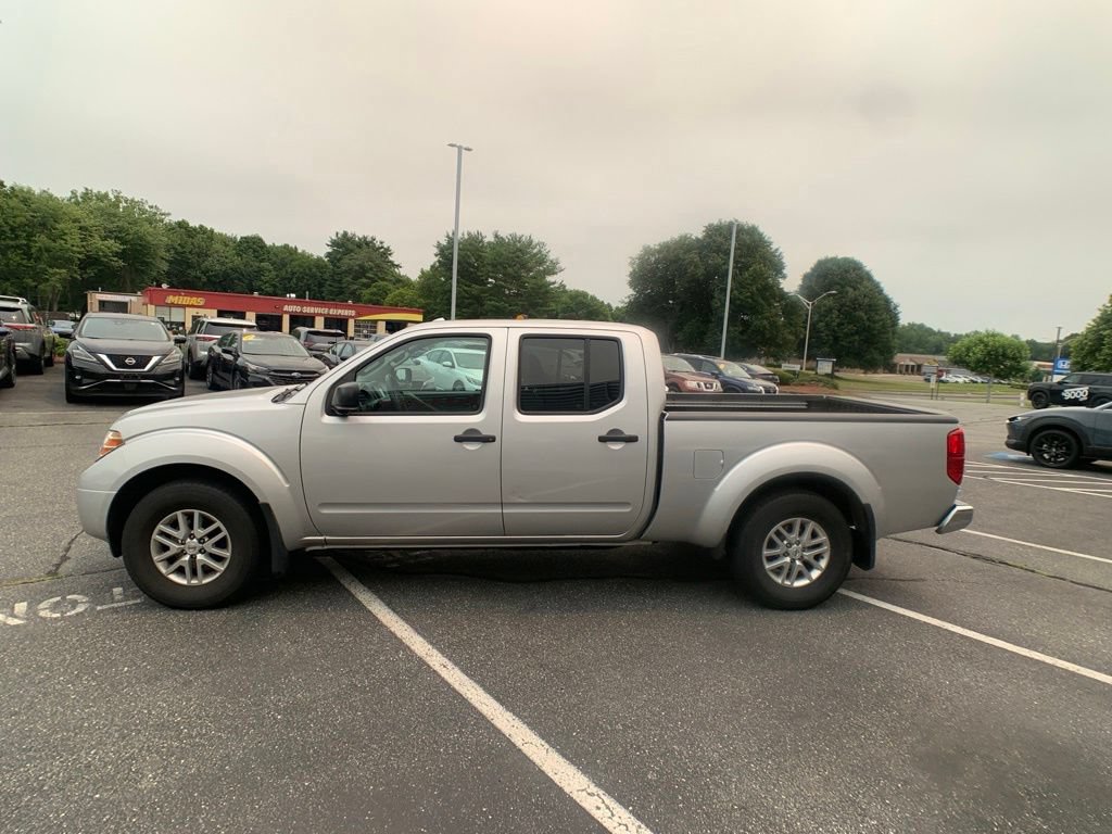 Used 2016 Nissan Frontier SV w/ SV Value Truck Package AWD/4WD image 7