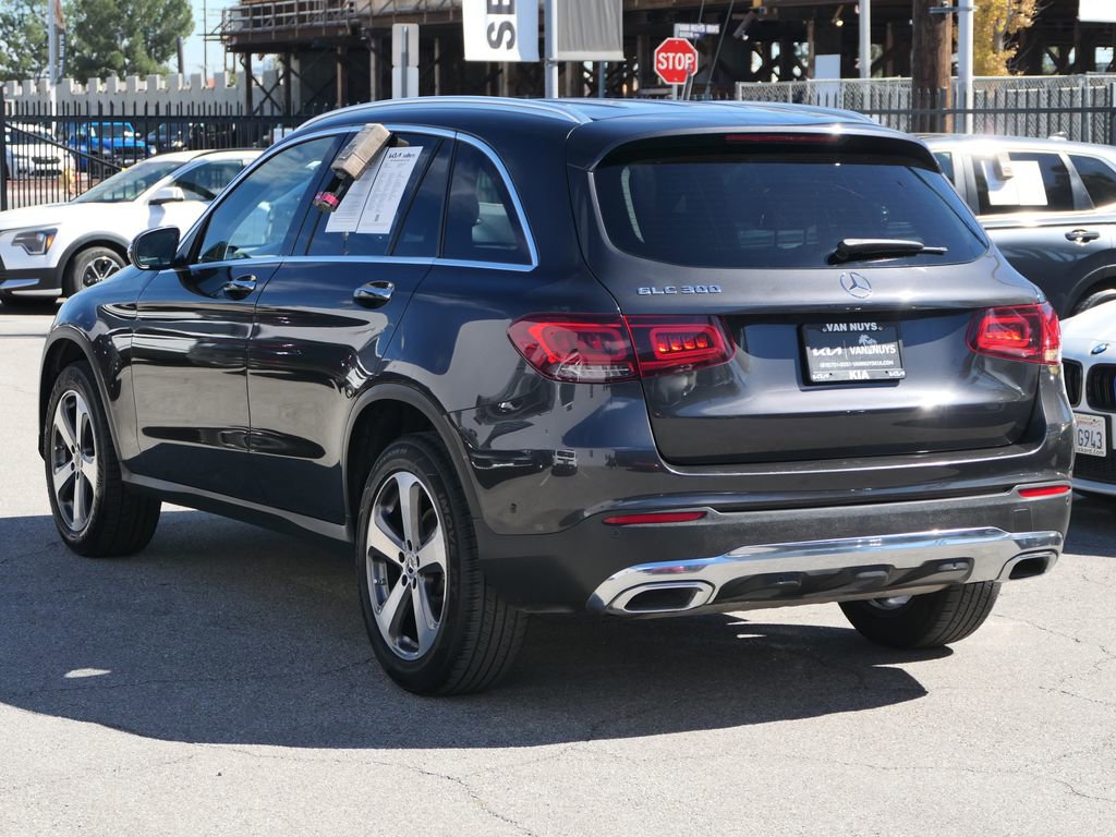Used 2022 Mercedes-Benz GLC 300 image 7