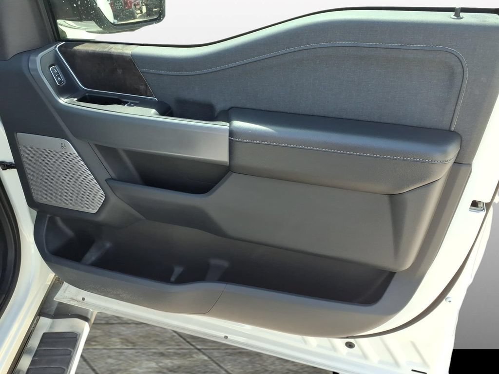 Used 2022 Ford F150 Lariat AWD/4WD image 10