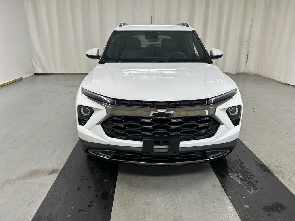 Certified 2024 Chevrolet TrailBlazer ACTIV w/ Convenience Package AWD/4WD image 3