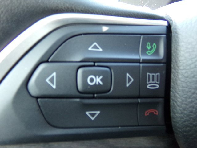 Used 2024 Jeep Grand Cherokee Limited 4xe image 11