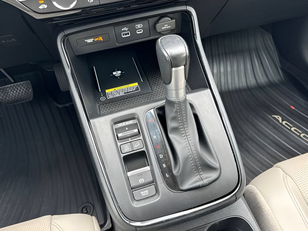 Used 2024 Honda CR-V EX-L image 17