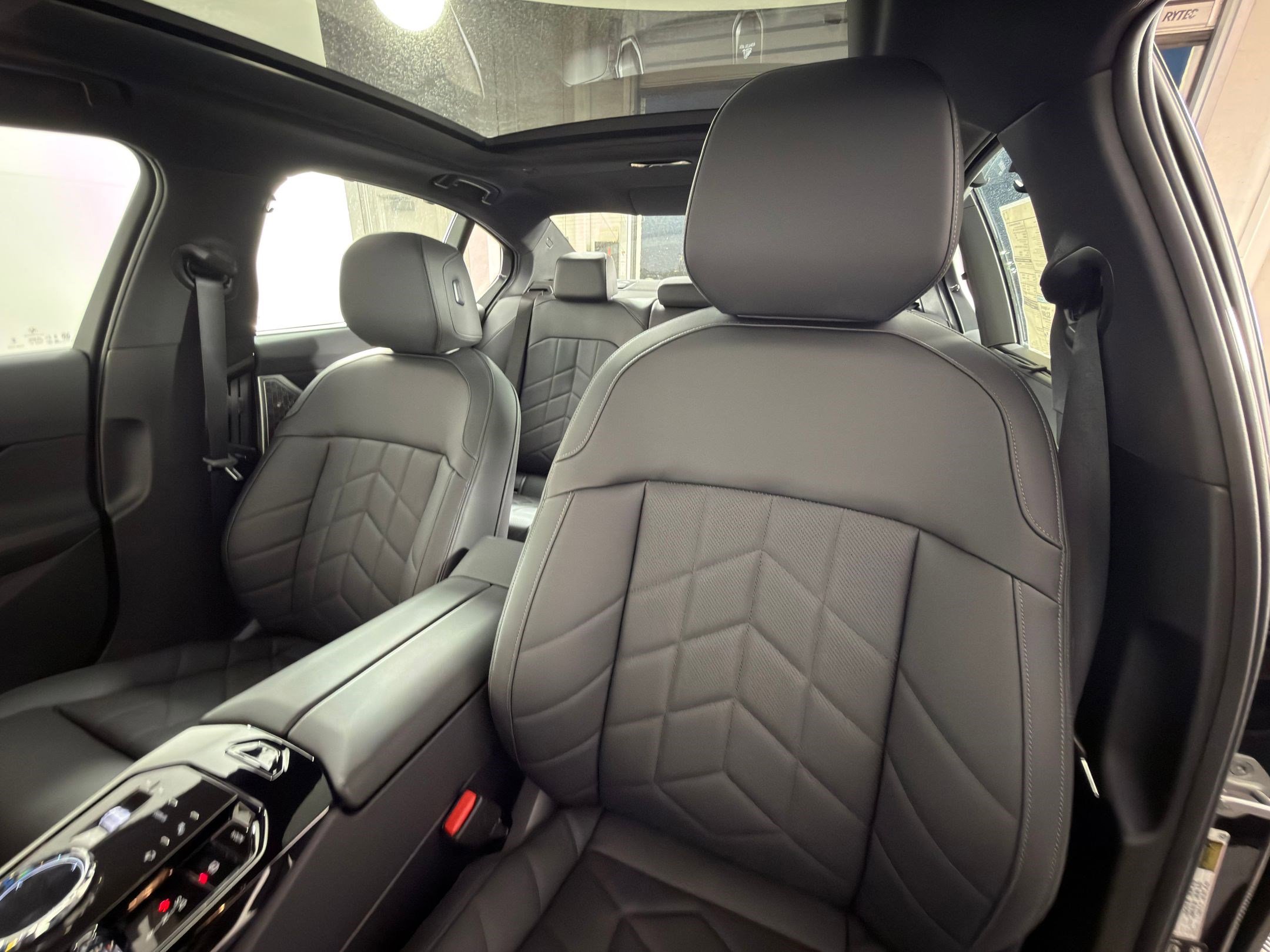 New 2026 BMW 540i xDrive w/ Executive Package image 20