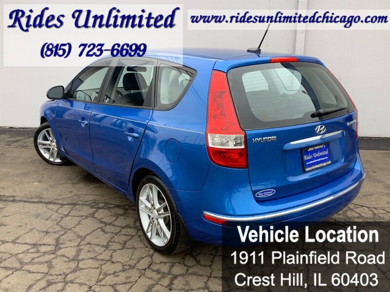 Used 2009 Hyundai Elantra w/ Premium-Sport Pkg 2 image 4