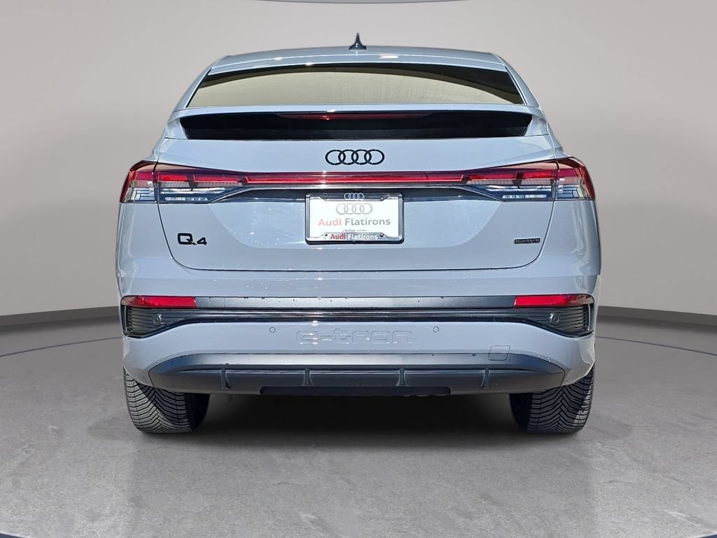 Used 2023 Audi Q4 e-tron Premium Plus AWD/4WD image 7
