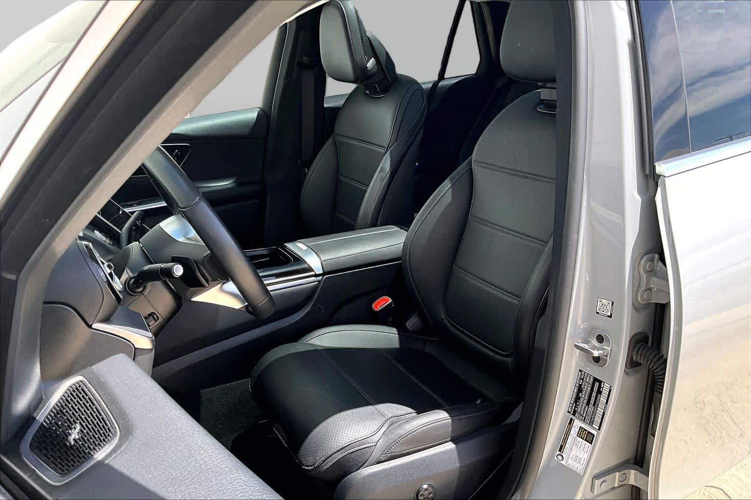 Certified 2025 Mercedes-Benz GLC 350e 4MATIC image 7
