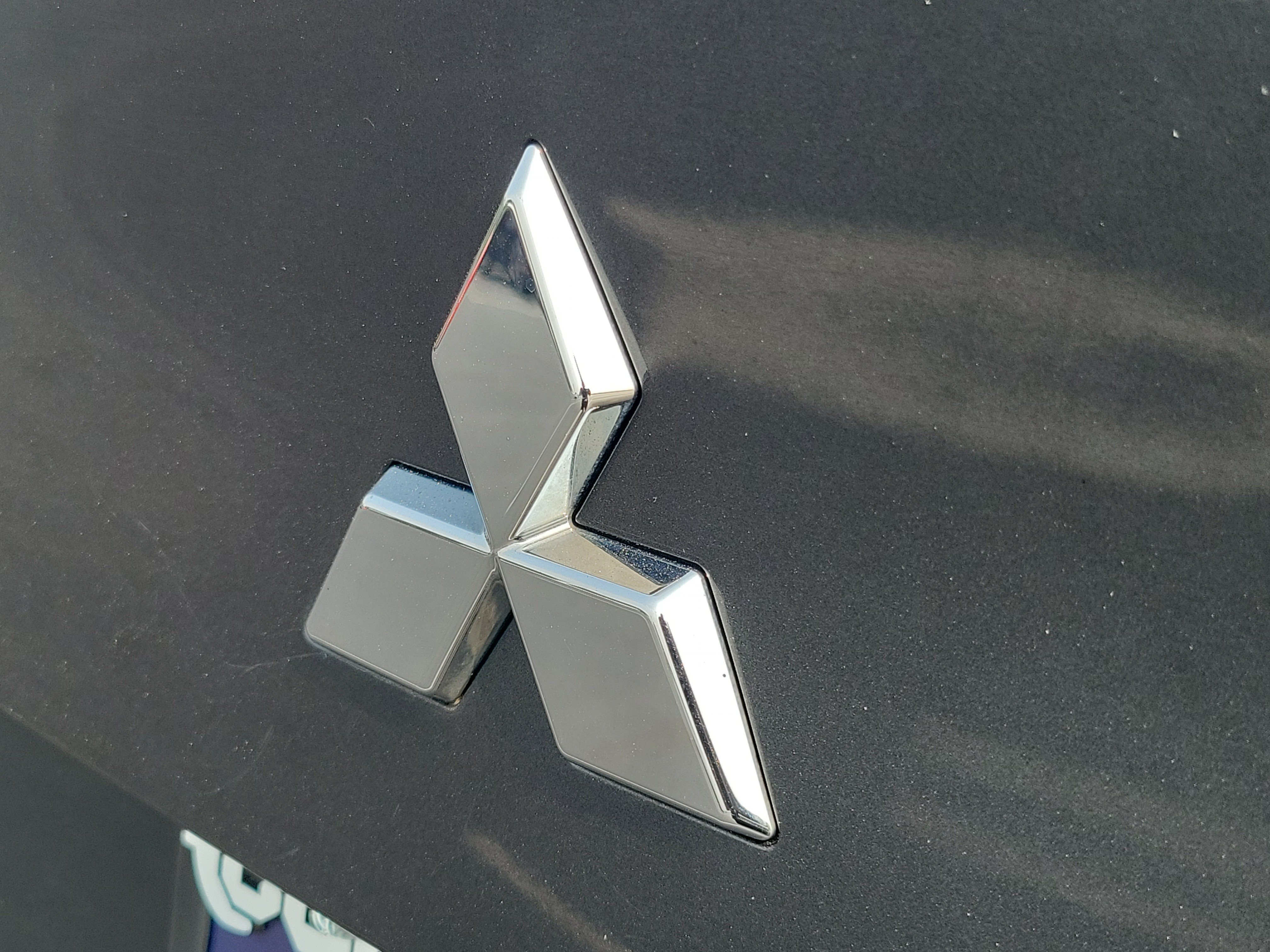 Used 2024 Mitsubishi Outlander SE AWD/4WD image 9