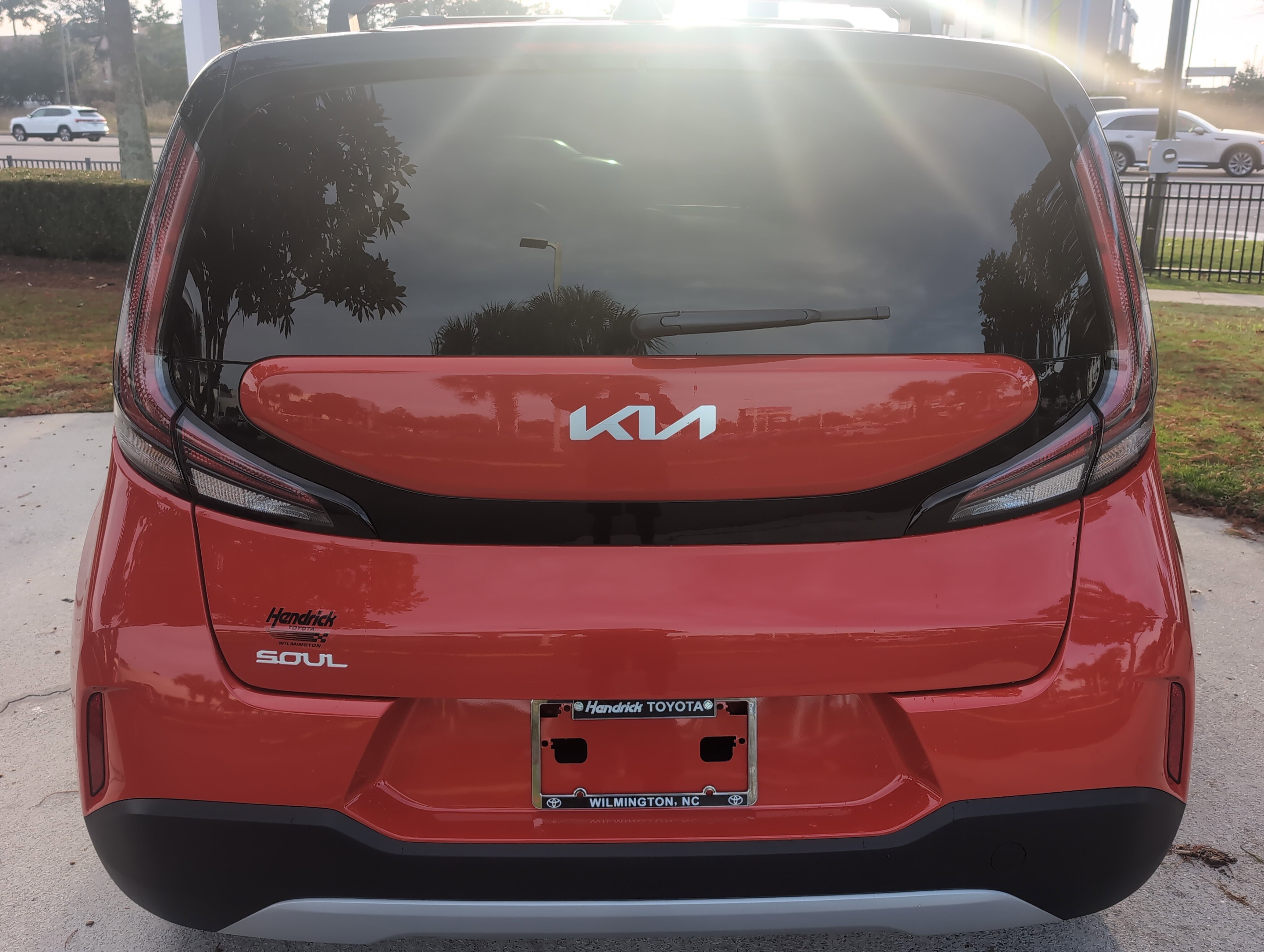 Used 2025 Kia Soul LX w/ LX Technology Package image 9