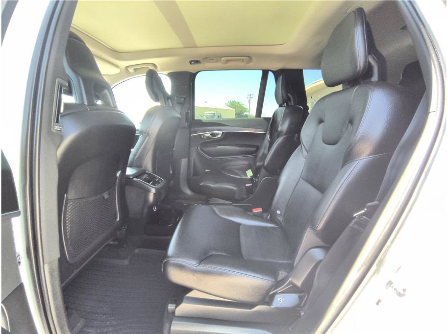 Used 2020 Volvo XC90 T6 Momentum w/ Protection Package Premier AWD/4WD image 10