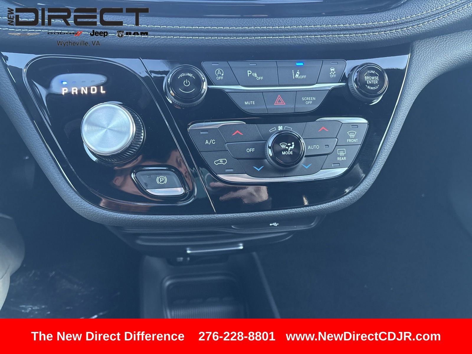 New 2026 Chrysler Pacifica Select image 14