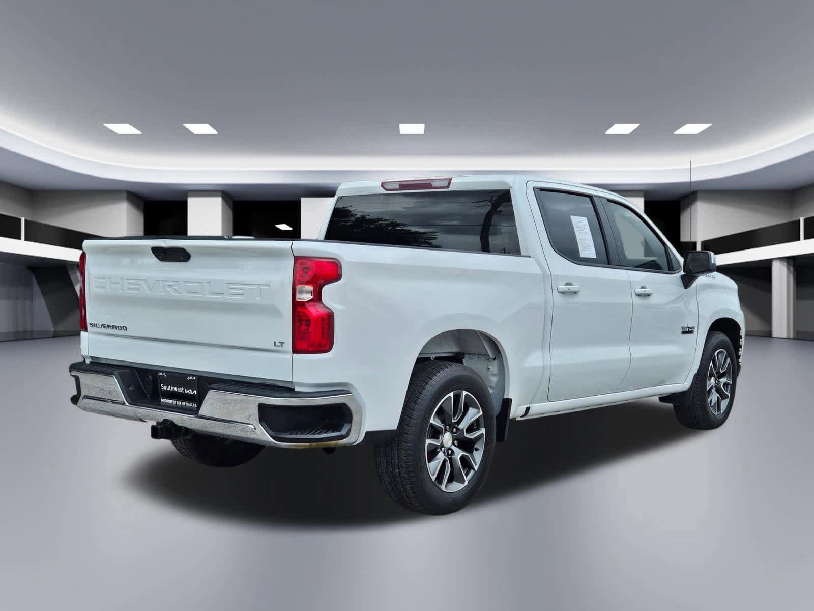 Used 2019 Chevrolet Silverado 1500 LT w/ Texas Edition RWD image 6