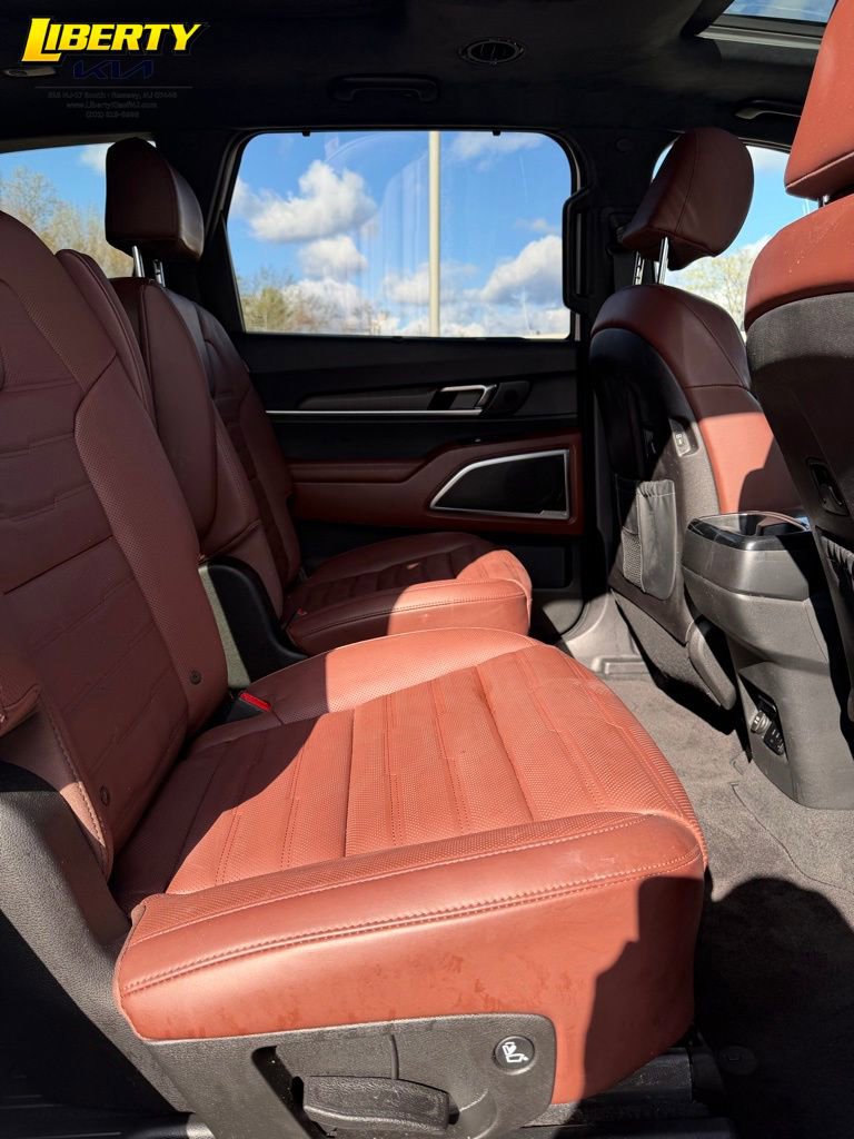 Used 2024 Kia Telluride SX Prestige image 10