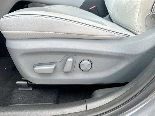 Used 2020 Hyundai Kona Limited image 12