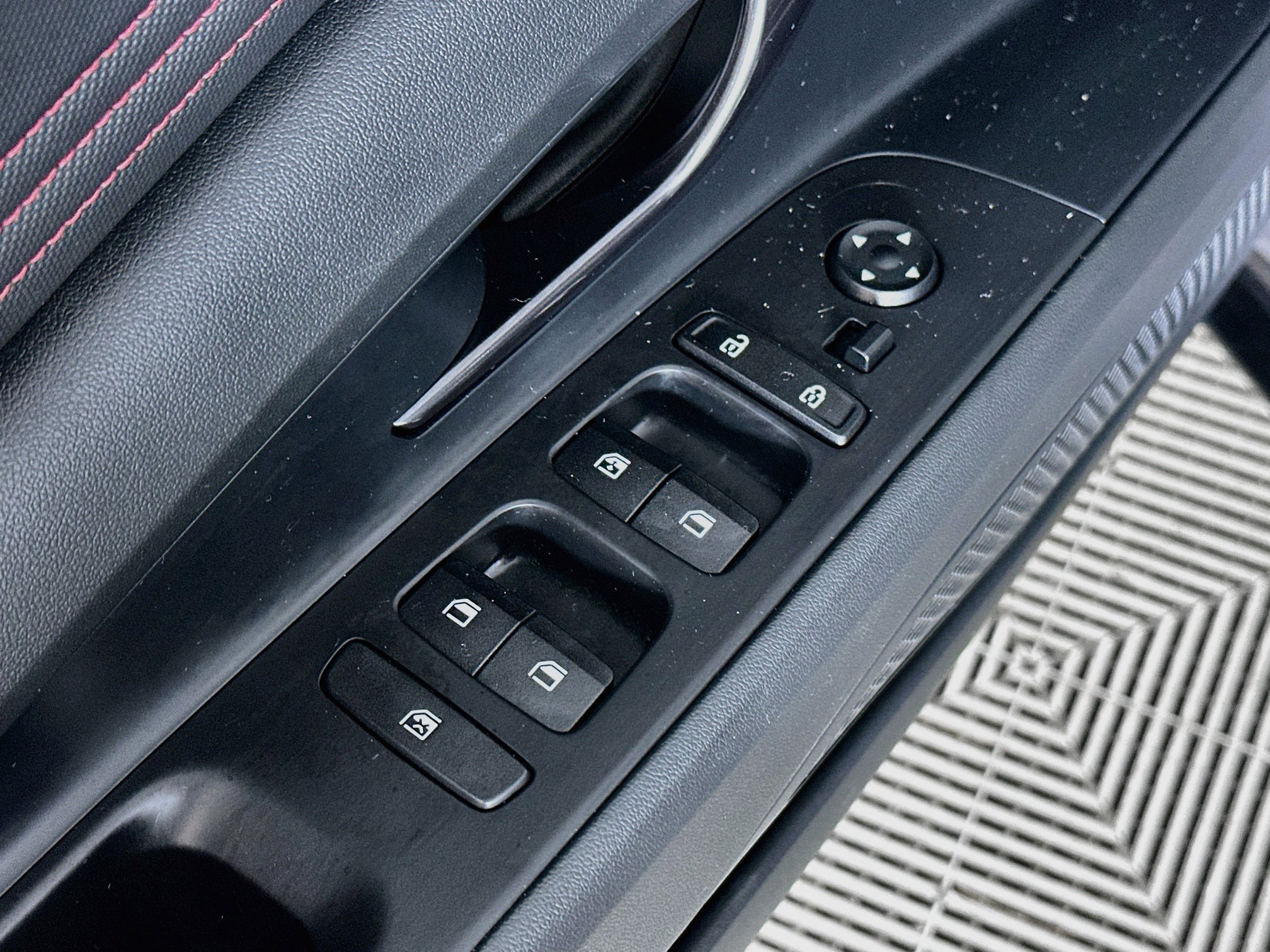 Certified 2023 Hyundai Elantra N Line FWD image 18
