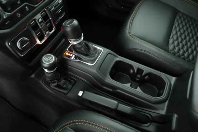 New 2025 Jeep Gladiator Sport image 16